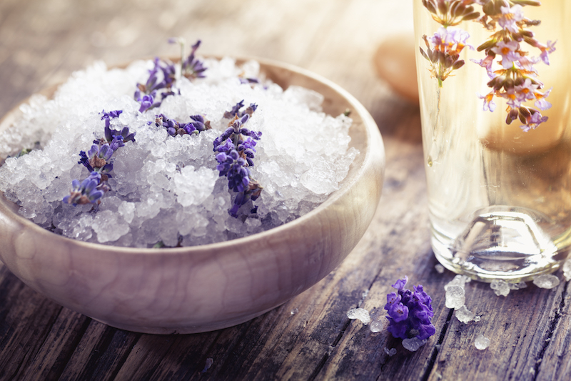 Meersalz Lavendel Peeling und Massage